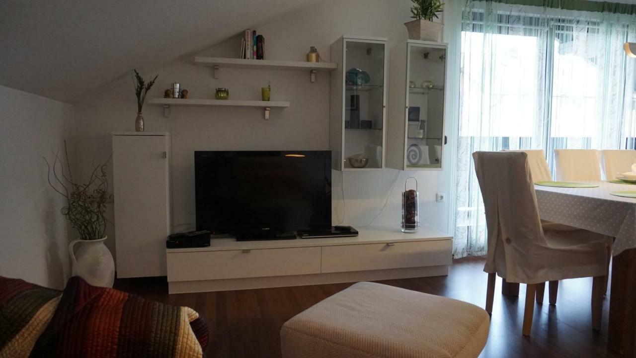 Ferienwohnung Schicker 格蒙登 外观 照片